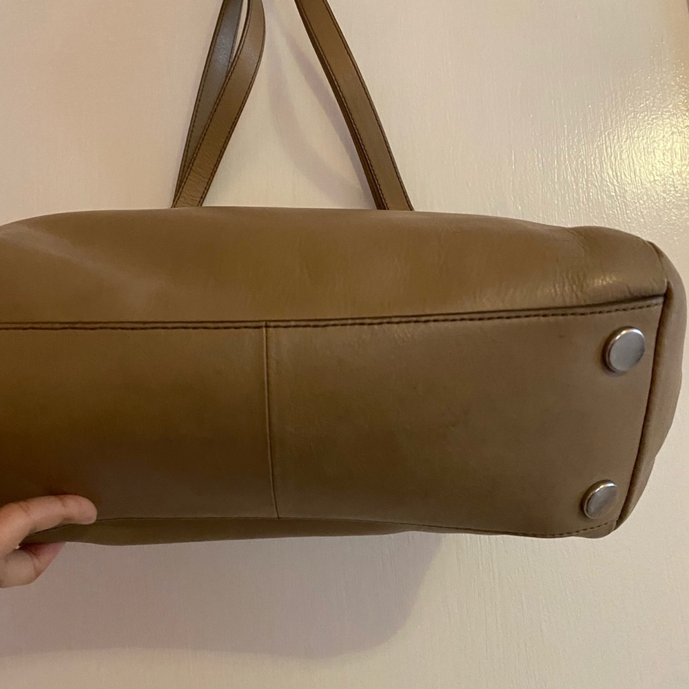 Fossil Tote - Picture 5 of 5